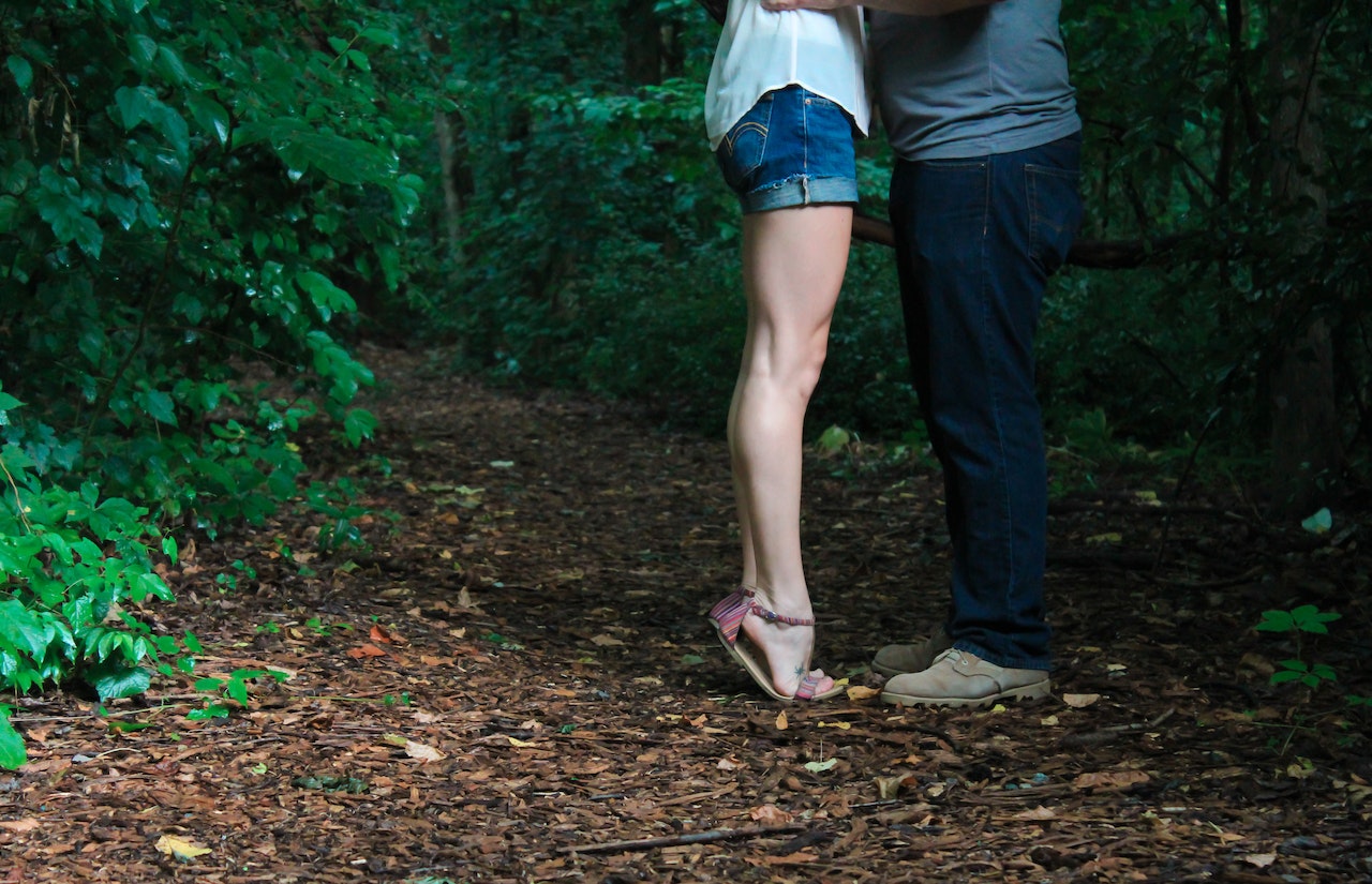 The First Kiss in Recorded History Dates Back Nearly 5,000 Years