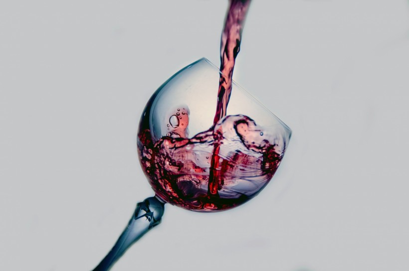 Gold Nanoparticles Can Remove Undesirable Smell From Wine in an Eco-Friendly Way, Study Suggests