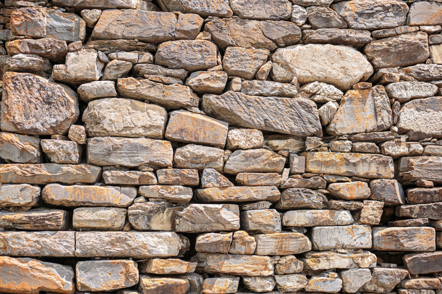 ancient-desert-wall-in-peru-could-have-been-constructed-as-a-shield