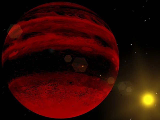 Jupiter-Like Exoplanet Defies Doom Even After a Cosmic Cataclysm at the Hands of Its Own Sun