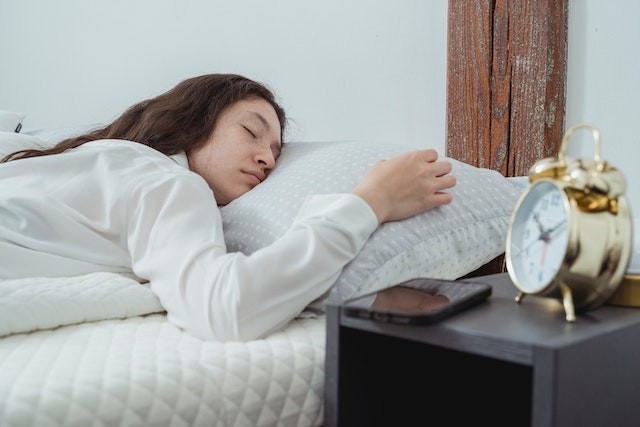 What Is Wake Therapy? Sleep Deprivation Boosts Mood Among People With Depression