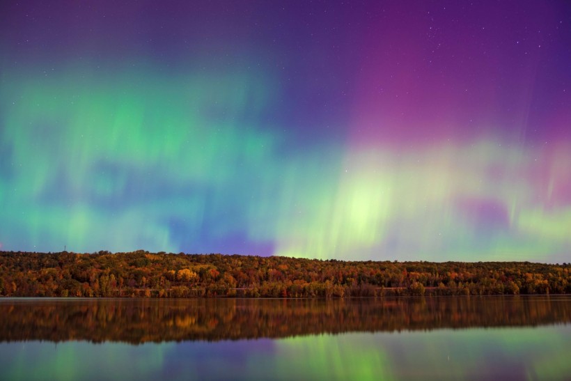 Northern Lights Forecast: Stunning Aurora Borealis Expected to Illuminate Multiple U.S. States This Week