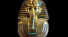 King Tut Tomb: Famous Egyptian Pharoah's Grave Too Small, Burial Rushed