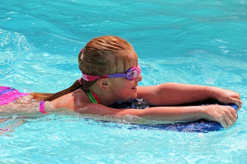 Why Does Blonde Hair Turn Green in Swimming Pools? No, It's Not Chlorine That's Causing It