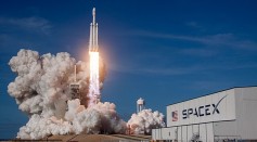 SpaceX Launches 22 Starlink to Orbit; Elon Musk Announces Internet Service Will Support Communication Links in Gaza