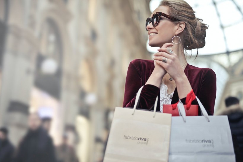What Is Compulsive Buying Disorder? Signs To Look Out For Indicating Shopping Addiction