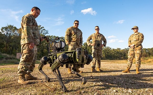 Ghost Robotics: US military may get armed dog-like robot with