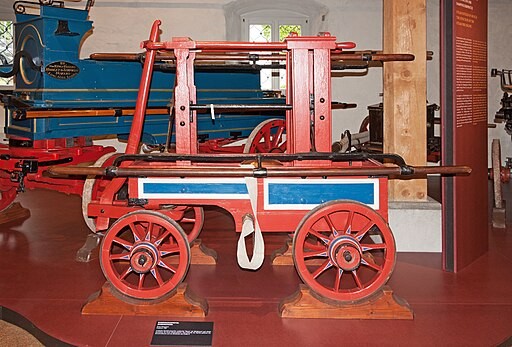 Newsham Fire Engine: A Flame Extinguisher Inspired by Blood Transmission