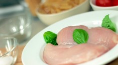 Man Eats Raw Chicken For Weeks Without Getting Sick Despite Risk of Fatal Food Poisoning