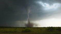 Extremely Rare Tornado Spinning in Opposite Direction Hits Oklahoma; What Causes Anticyclonic Windstorms?
