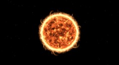 Gargantuan Sunspot 15 Times Wider Than Earth Erupts 