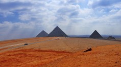 pyramids of Giza