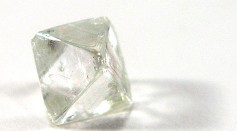 Synthetic Diamonds Produced in Liquid Metal at Ambient Temperatures and Pressure Form in Just 15 Minutes