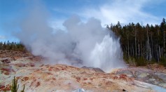 Steamboat Geyser