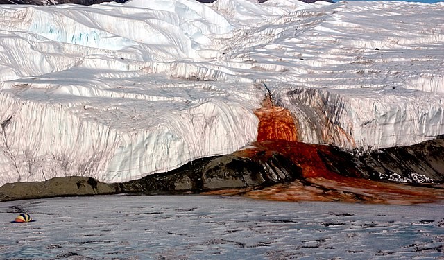 What Is Blood Falls? Does the Eerily Gory Waterfall in Antarctica Support Life?
