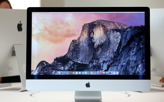 The new 27 inch iMac with 5K Retina display is displayed during an Apple special event on October 16, 2014 in Cupertino, California