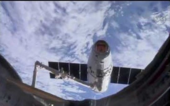 SpaceX Dragon Capsule Successfully Arrives At The ISS