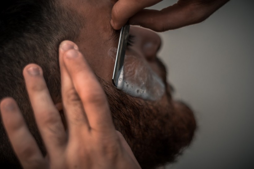 FROM ORGANIC SOAP TO THE TRUSTY BEARD STRAIGHTENER - A GUIDE ON STRAIGHTENING YOUR BEARD
