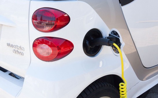 Buying An Electric Car? Here Are the Things To Consider Before Buying One