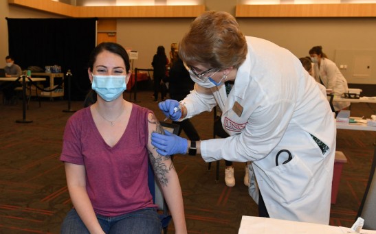 : Science Times - UNLV Begins To Vaccinate Medical School Students For COVID-19