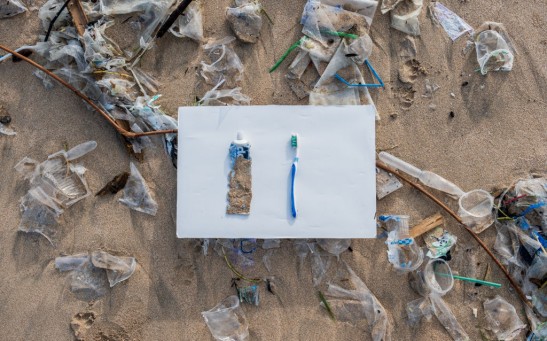 Science Times - The Plastics In Our Seas: What We Throw Away