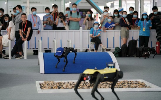 Science Times - Spot Robotic Finds Rival in Xiaomi's Much Cheaper CyberDog That Follows Its Owner, Performs Other Tricks Like Begging and Shaking Paw