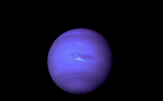 Ice Giants: Scientists Identified Why Uranus and Neptune Have Different Shades of Blue