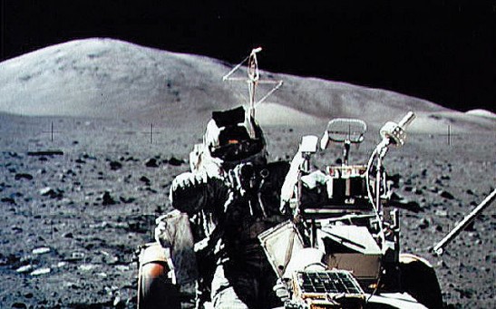 Science Times - Lunar Landing: Asteroid Hunter Says Rocket’s Crashing on Moon Surface on March 4, Expected to Move at 9,000 KPH