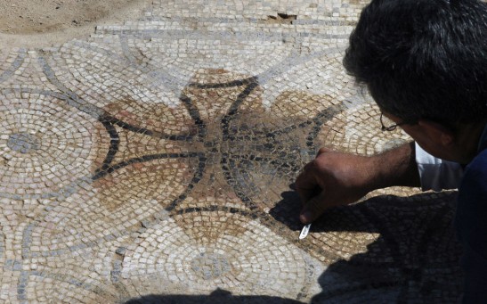 An Israeli Antiquities Authority worker