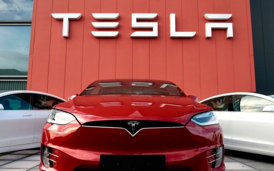 NETHERLANDS-US-ECONOMY-AUTO-TESLA