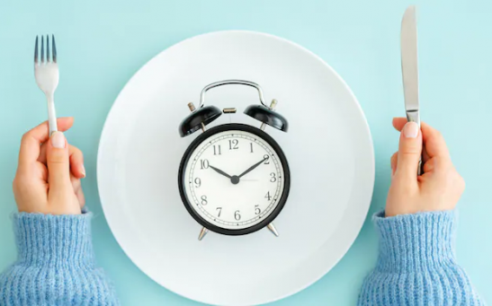 A new study has shown that intermittent fasting may have a negative impact on a woman's reproductive hormones.