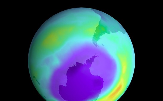 Giant Hole Found in Earth's Ozone