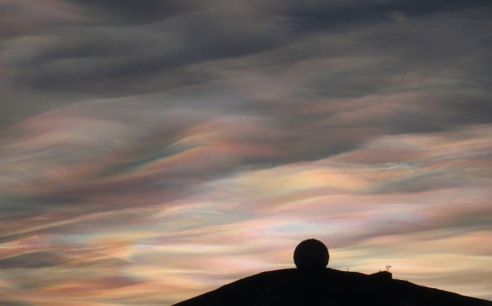  'Mother-of-Pearl' Cloud Known for its Bright Colors Spotted in Scotland; How Do Nacreous Clouds Form?