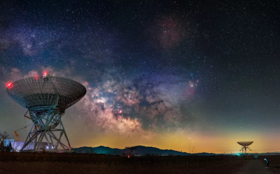 Machine learning could help radio telescopes scour the cosmos for signs of extraterrestrial intelligence.