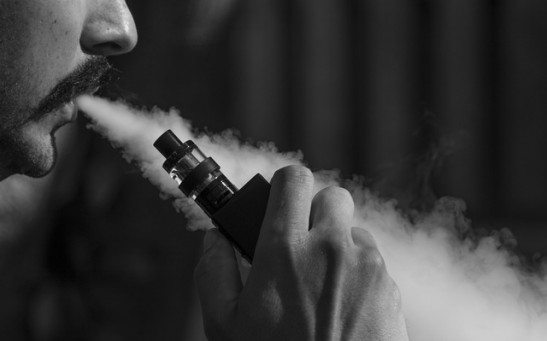 Indiana Vape Addict Needs Transfusion After Coughing Over 3 Pints of Blood, Diagnosed with Bacterial Pneumonia
