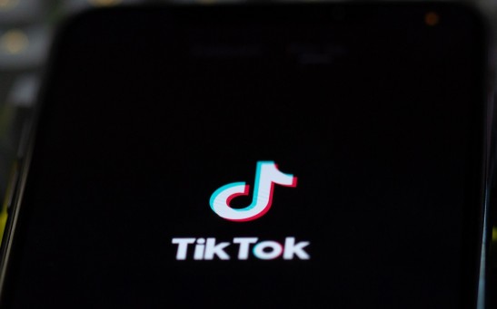 TikTok's Unhealthy Food and Nutrition Content Linked to Disordered Eating Behaviors