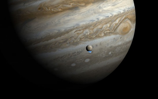 Jupiter's Moon Europa May Hold Carbon in  Ocean Beneath Its Icy Shell [Study]