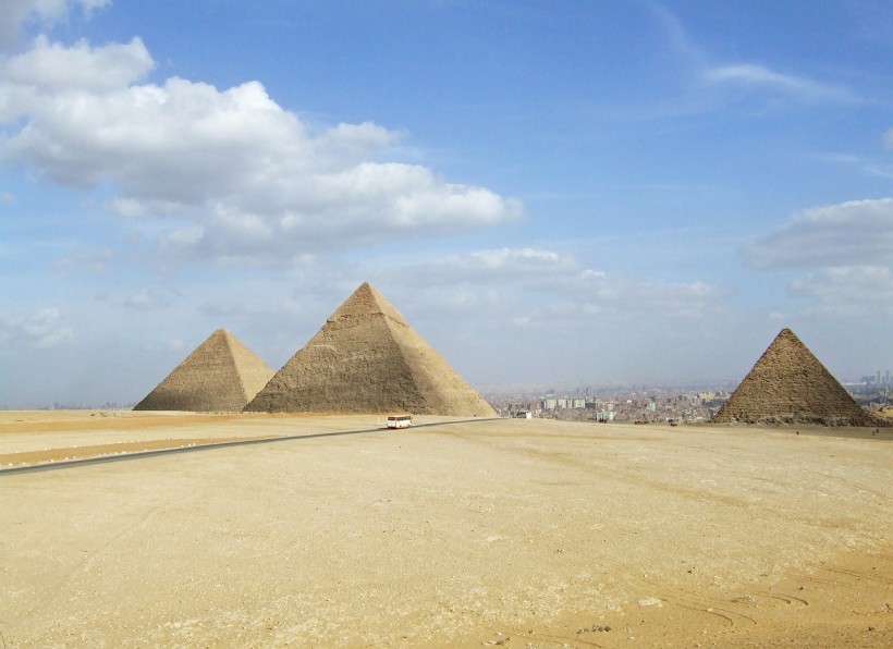 pyramid 