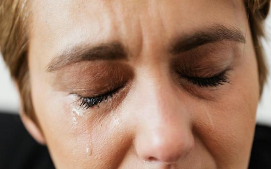 Woman's Tears Can Change Men's Behavior Once They Smell It Despite Its Lack of Odor [Study]