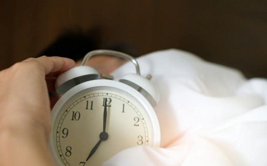 Why It's Unhealthy To Hit Snooze Once You Hear Your Alarm Clock? Expert Explains