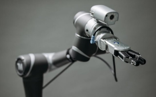 Intuitive Surgical Sued After Its Robot Allegedly Caused Permanent Trauma Leading to Patient's Death
