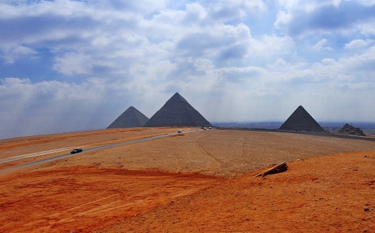 pyramids of Giza