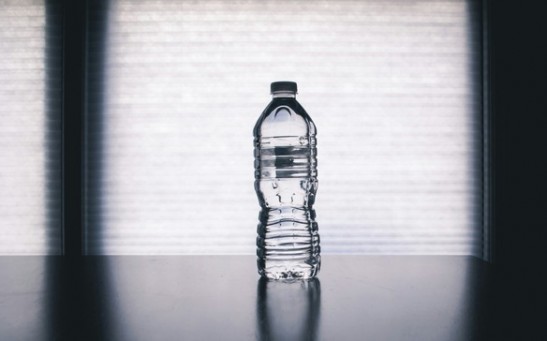 Plastic Water Bottles Pose New Health Risk When Exposed to Sun